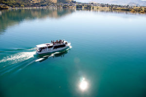 90% Calm waters